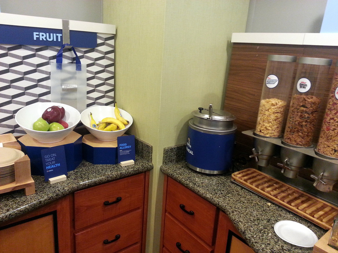 Holiday Inn Express & Suites Danville by IHG主图