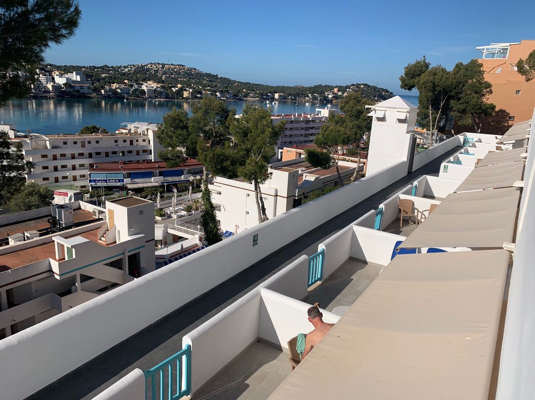 阳光海滩酒店（仅限成年人入住）主图