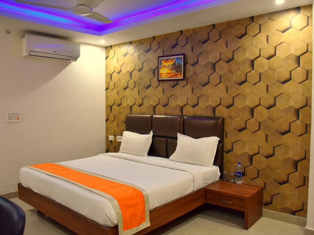 Hotel Kyan Clarks Inn Sultanpur主图