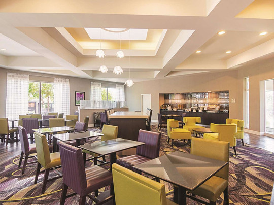 Bethany酒店住宿-La Quinta Inn & Suites by Wyndham Oklahoma City - NW Expwy