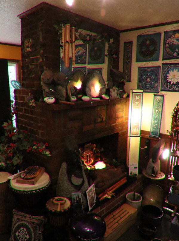 Crystal Wizard-Gleneden Beach必去景点