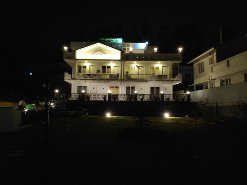 Drizzle Drop Inn主图