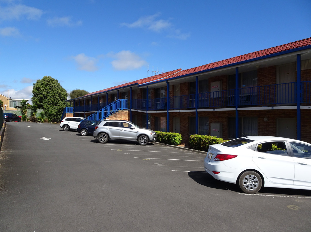 蓝鲸汽车公寓酒店主图