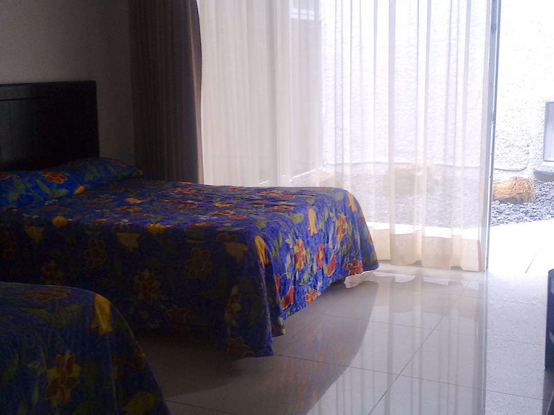 Suites del Real主图