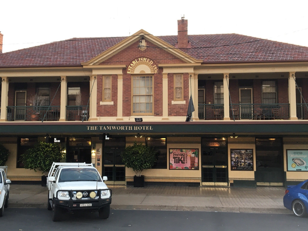 The Tamworth Hotel主图