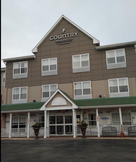 Country Inn & Suites by Radisson, Crystal Lake, IL-浴室