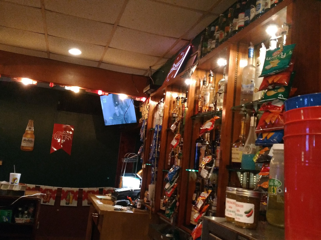 Club 332-Lake Jackson必去景点