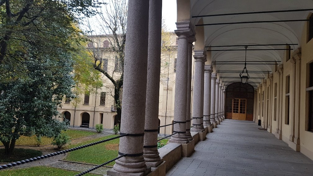 Collegio Cairoli-帕维亚必去景点