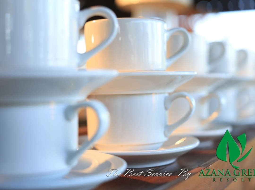Azana Green Resort主图