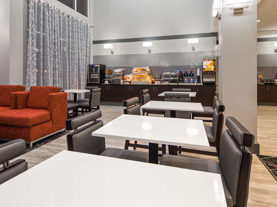 Best Western Plus Philadelphia-choctaw Hotel And Suites主图