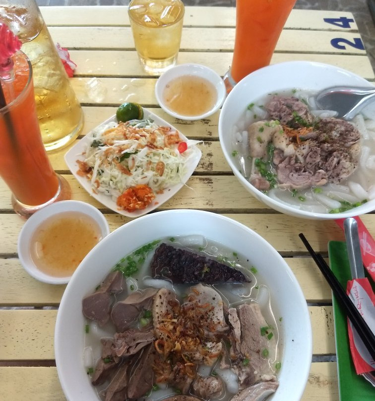 Ben Luc餐馆和美食-Bi Coffee