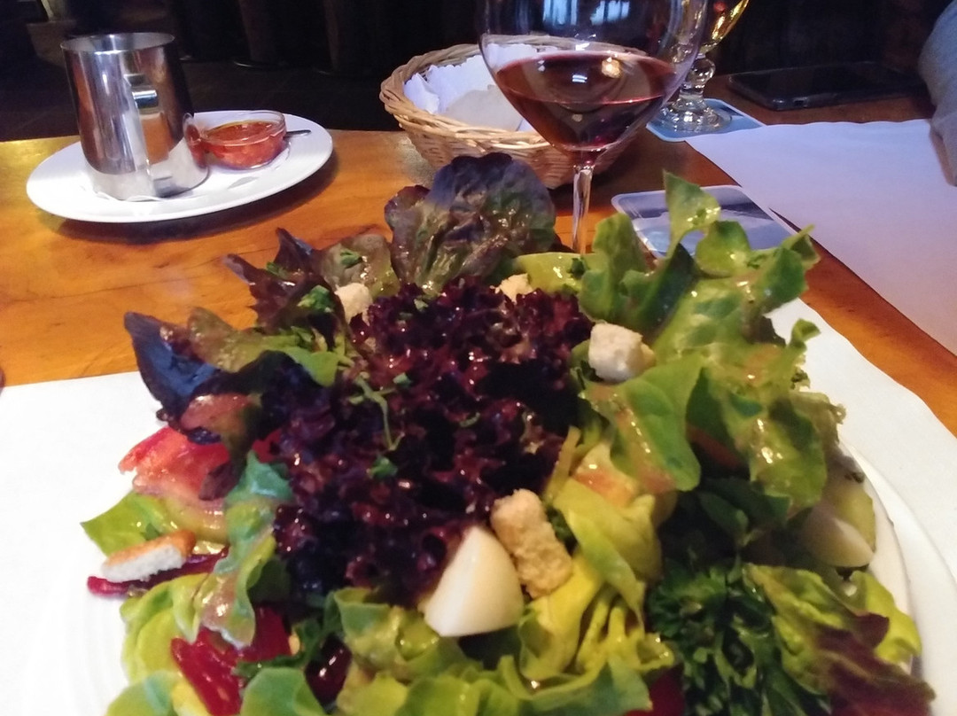 马尔本餐馆和美食-Pizzeria Restaurant Gitzihöll