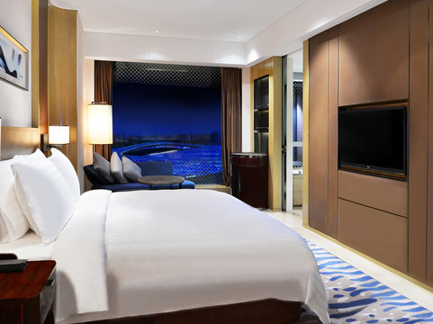 大连体育中心皇冠假日酒店主图