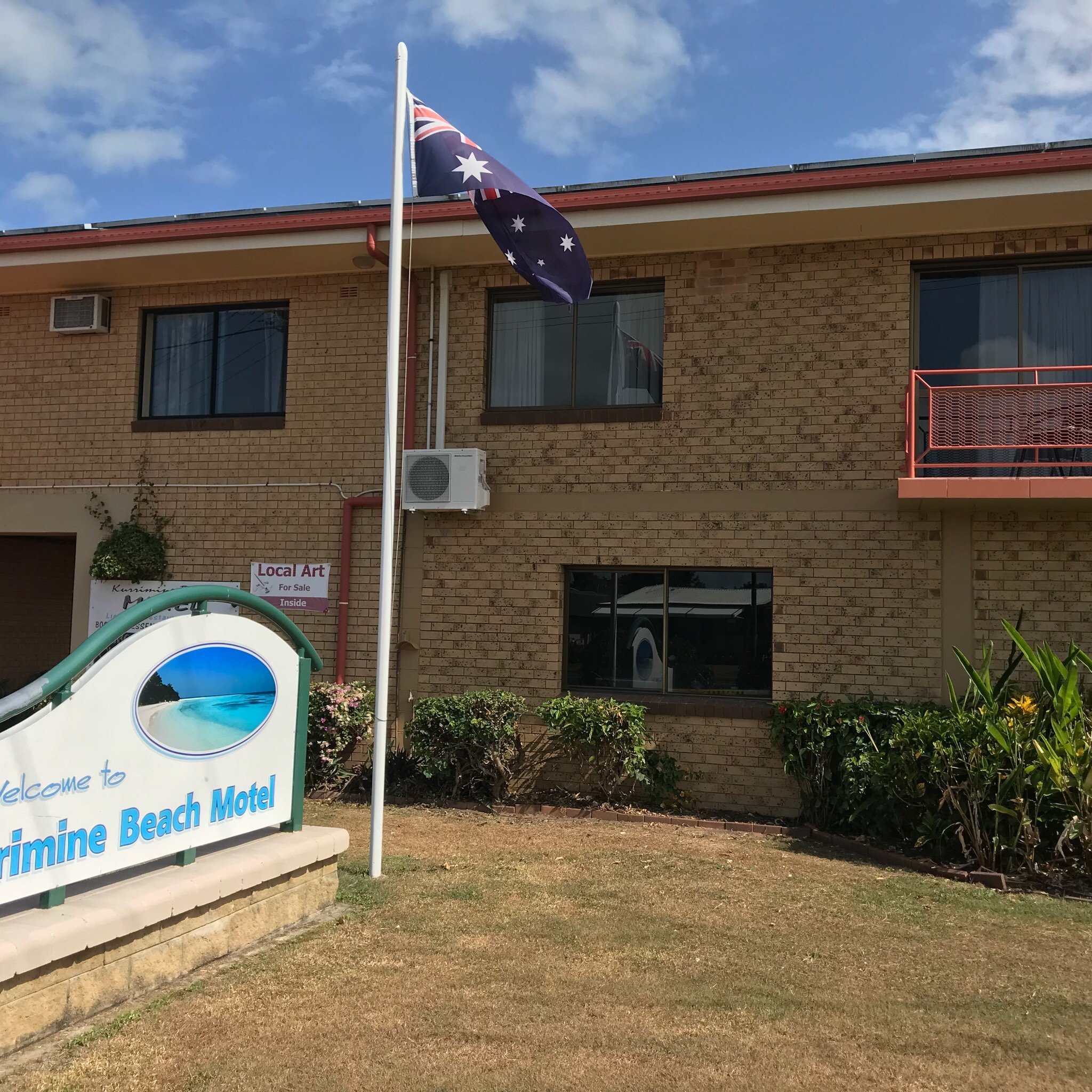 Kurrimine Beach Motel-官方