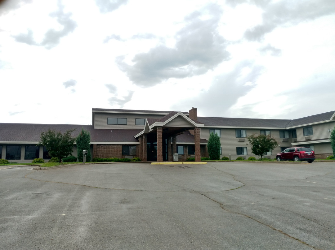 Madelia Hotel & Suites主图