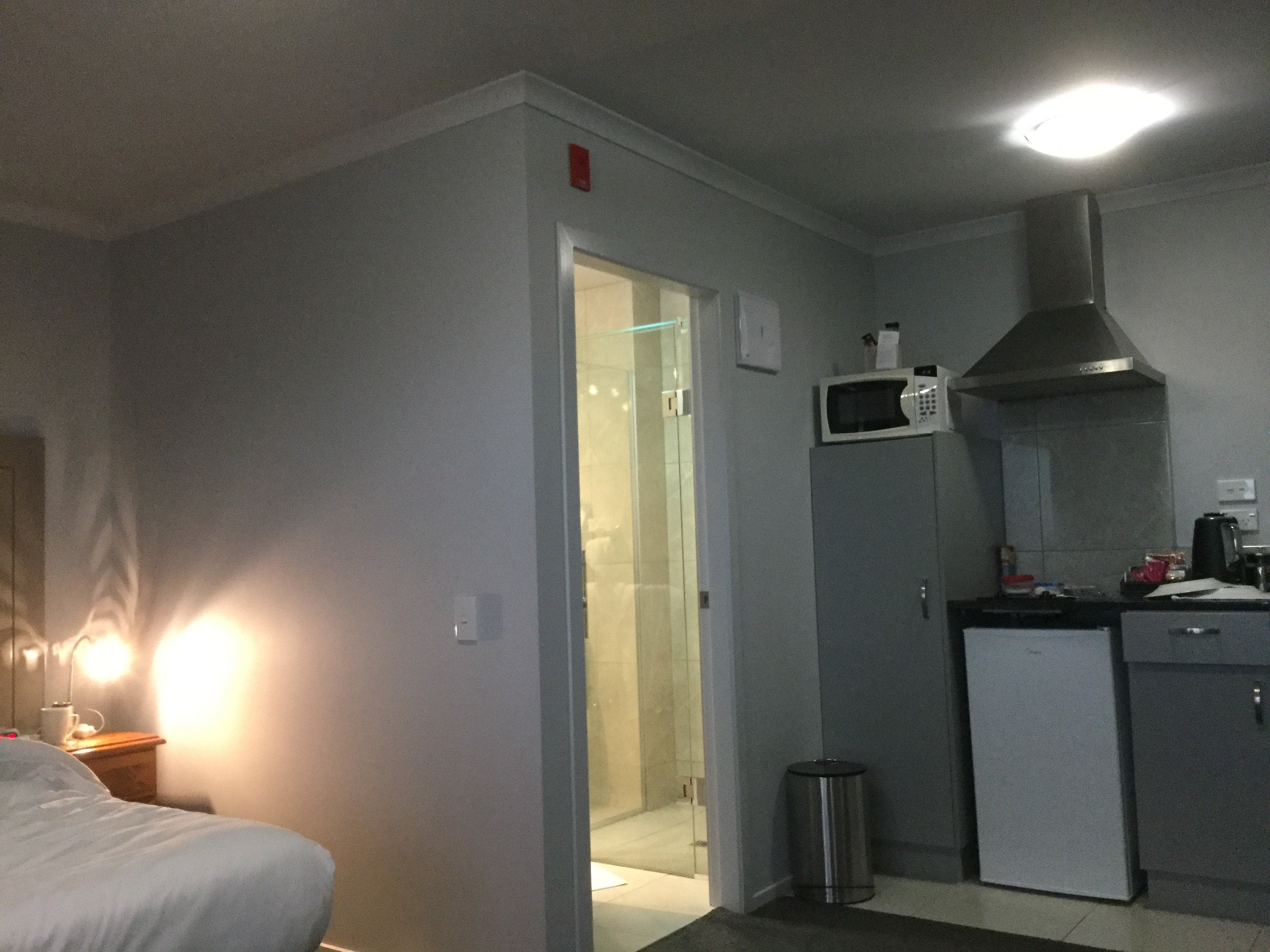 BKs Premier Motel Esplanade-浴室