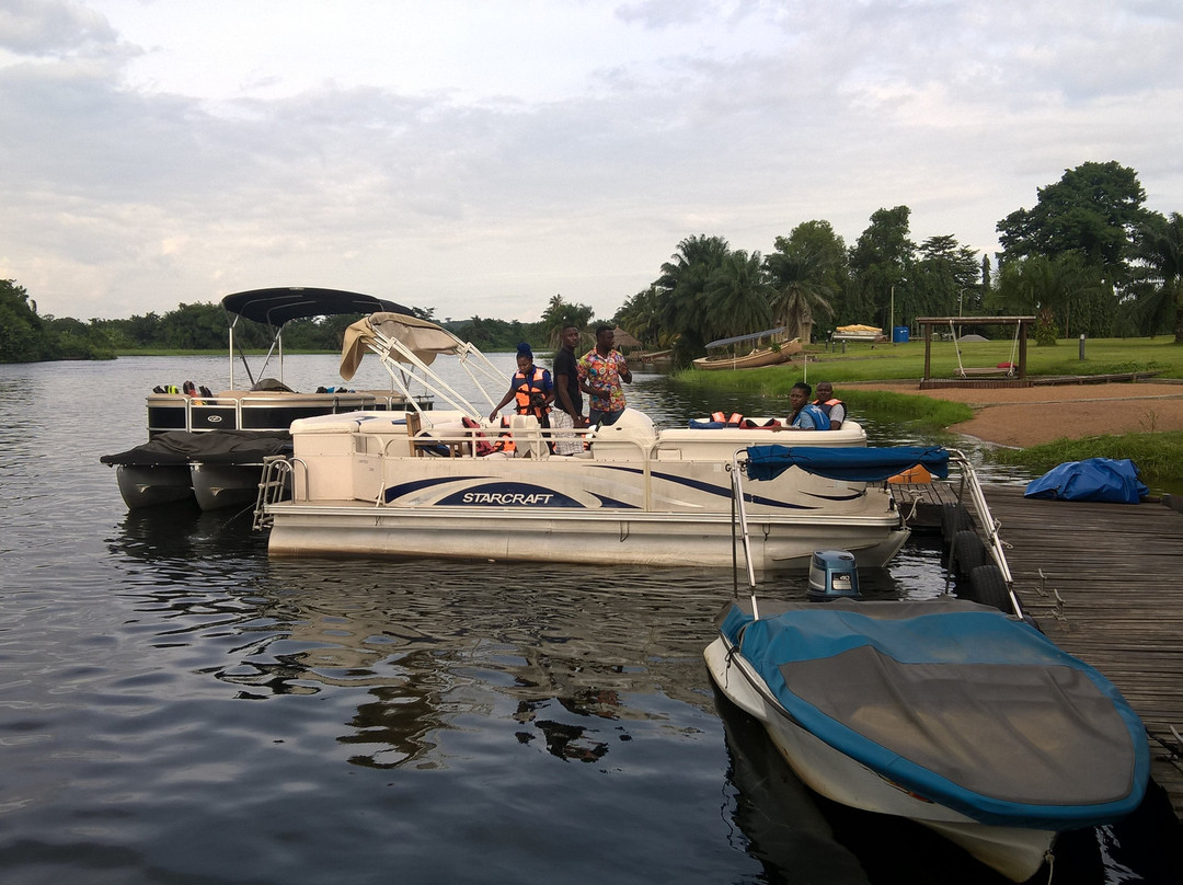 The Royal Senchi Hotel and Resort主图