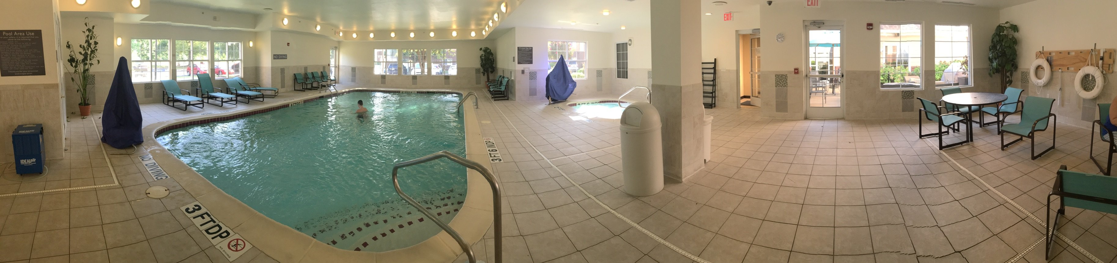 Residence Inn by Marriott North Little Rock-泳池