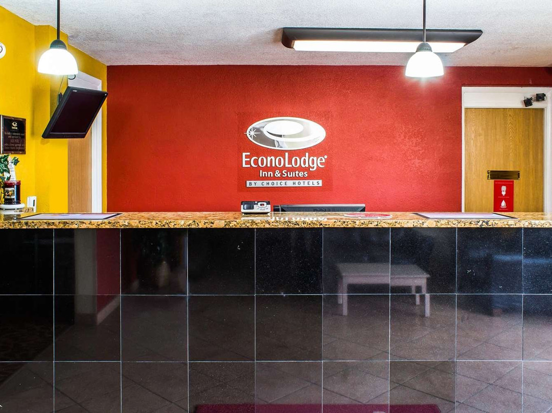 Econo Lodge Inn & Suites Walnut主图