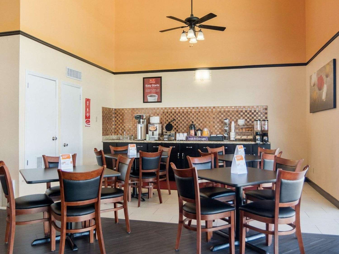 艾康诺小屋主图