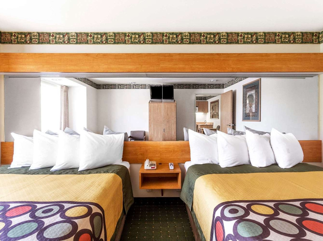 Royal Inn Midvale主图