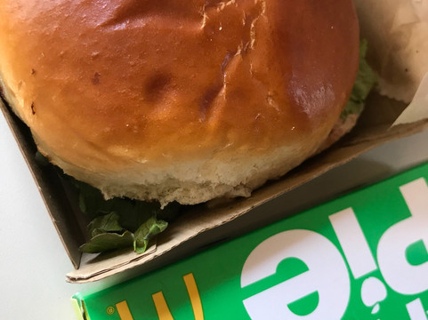 Hillside餐馆和美食-McDonald's