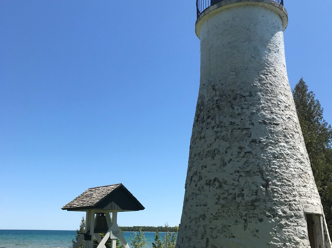 Old Presque Isle Lighthouse景点图片