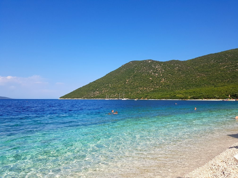Antisamos Beach