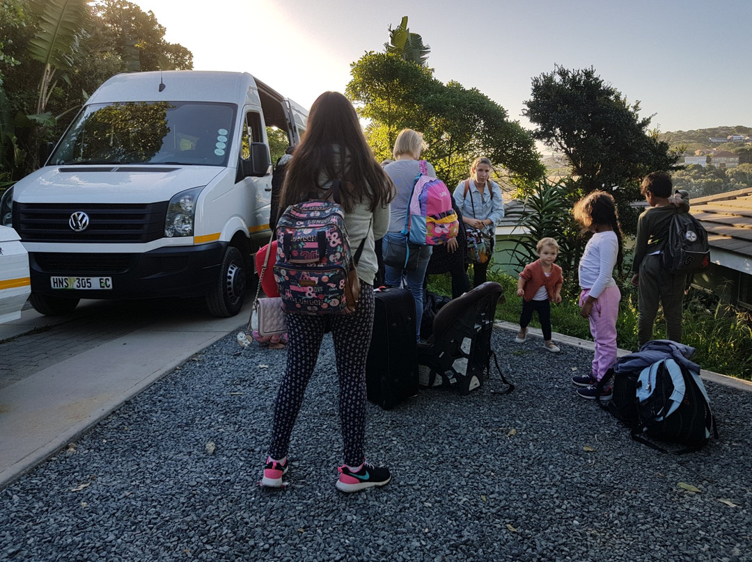 Agram's Shuttle Services-东伦敦必去景点