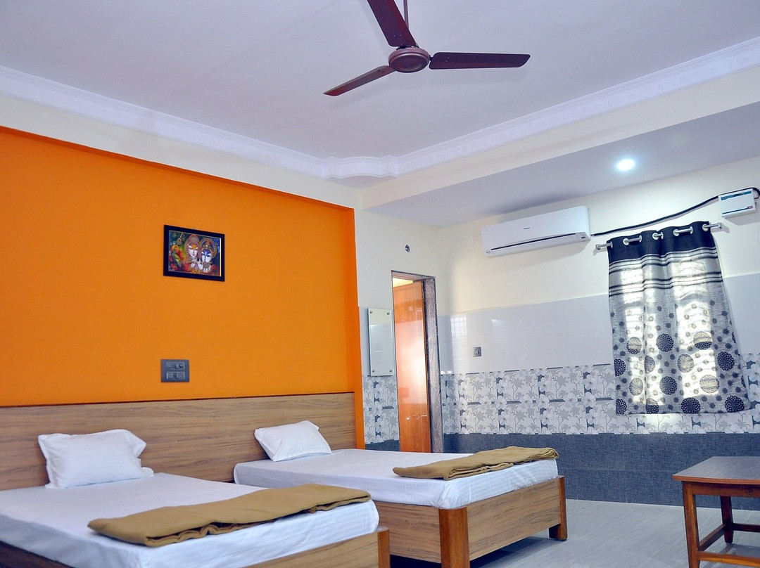 Varun Residency主图