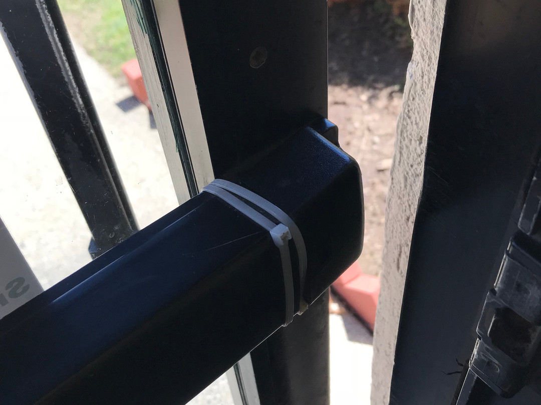 All Seasons Inn & Suites主图