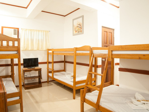 MBG Travellers Inn主图