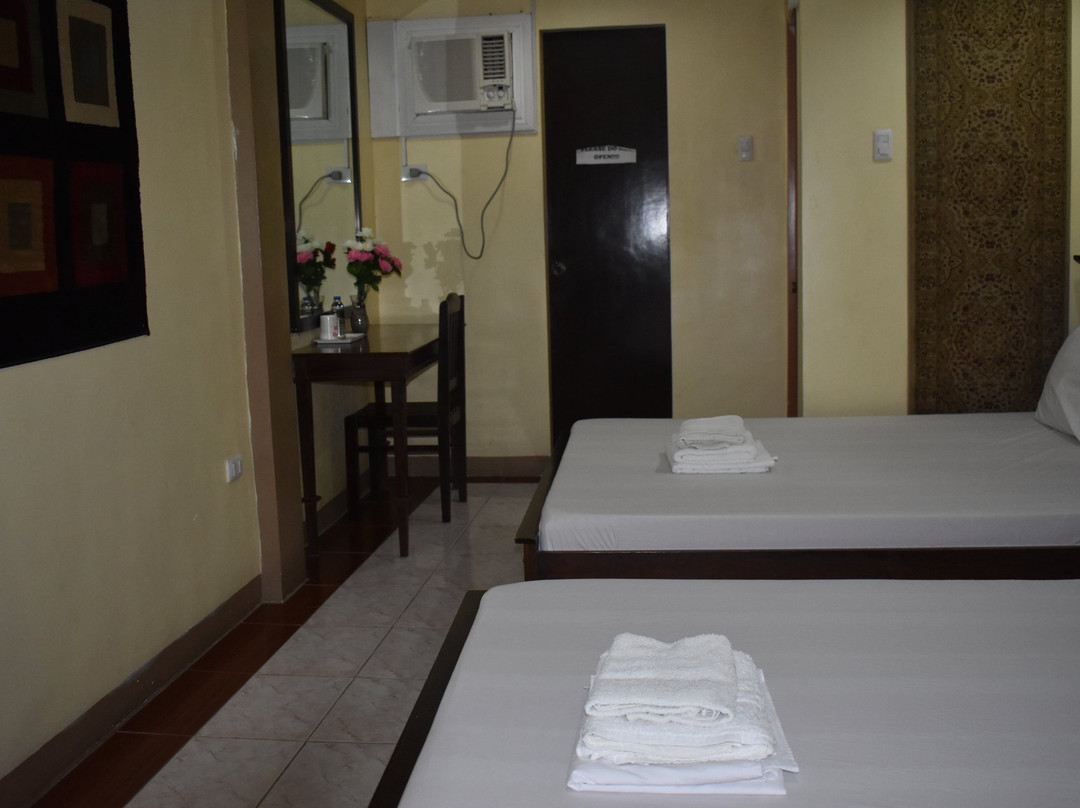 Nikita's Place Hotel主图