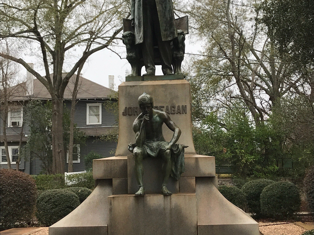 John H Reagan Monument-Palestine必去景点