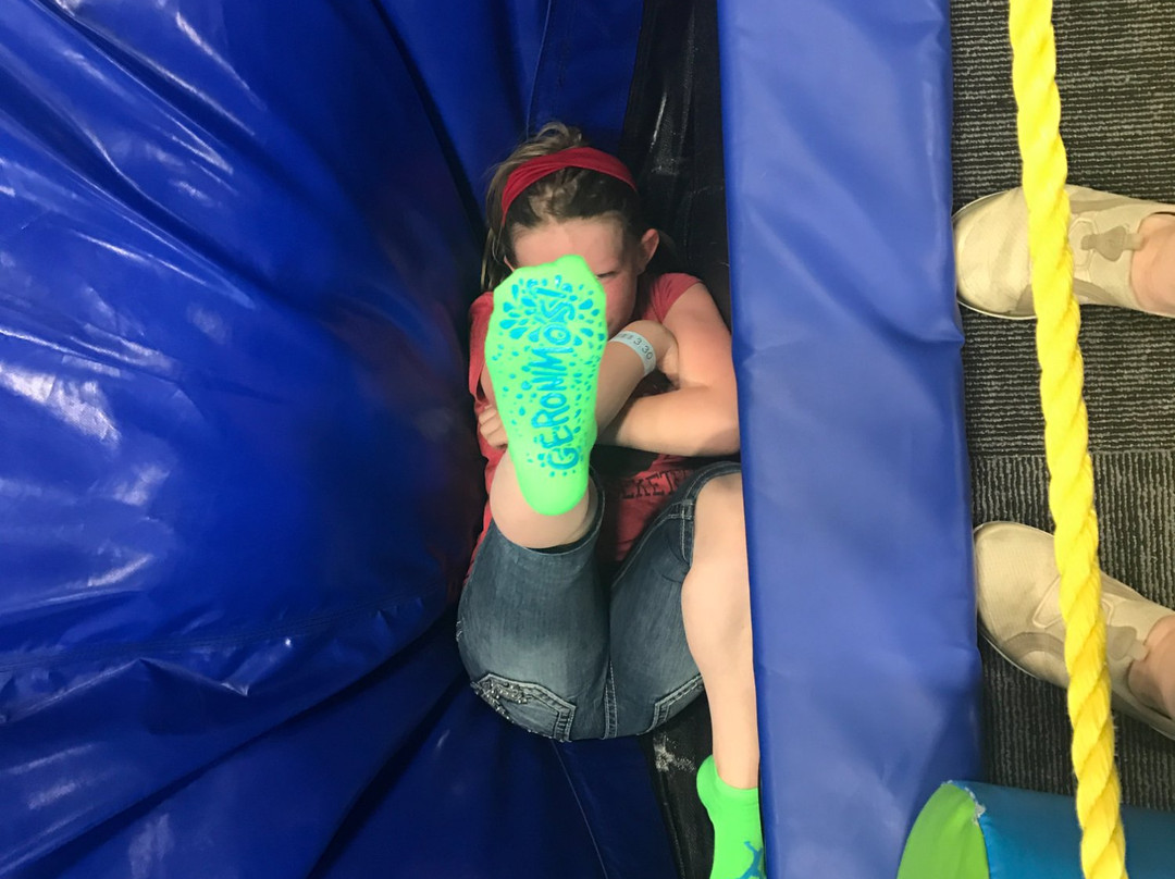 Geronimos Trampoline Park-波卡特洛必去景点