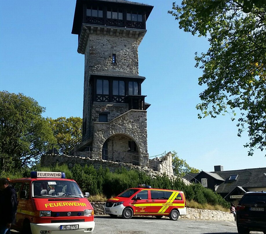 Herzbergturm-巴特洪堡必去景点