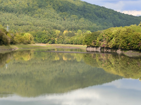 Shimizusawa Dam Lake-夕张市必去景点