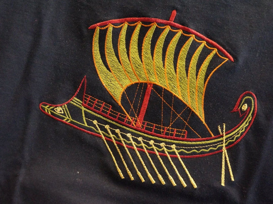 Triiris the T-Shirt Shop-雅典必去景点