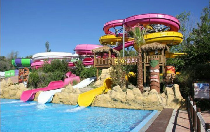 Aquopolis Villanueva de la Canada