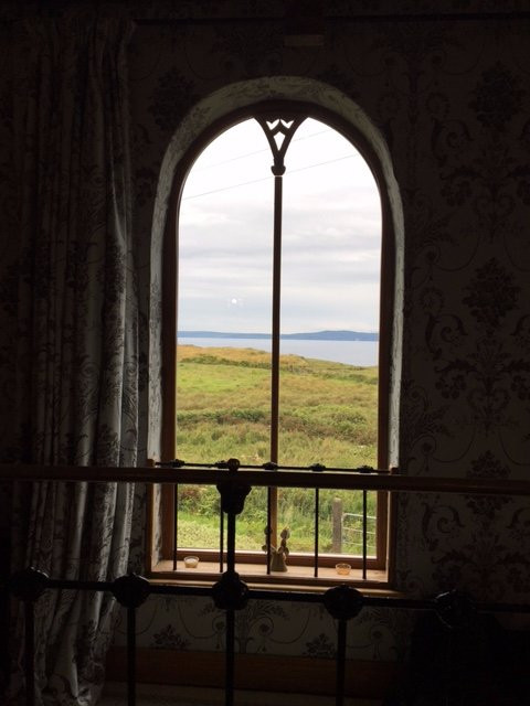 The House of the Boatmaker主图