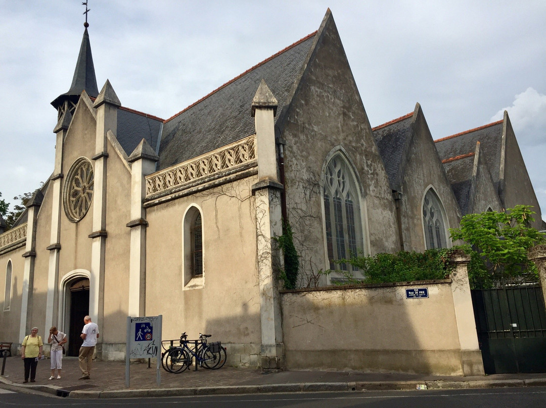 Eglise Saint-Pierre ville-图尔必去景点
