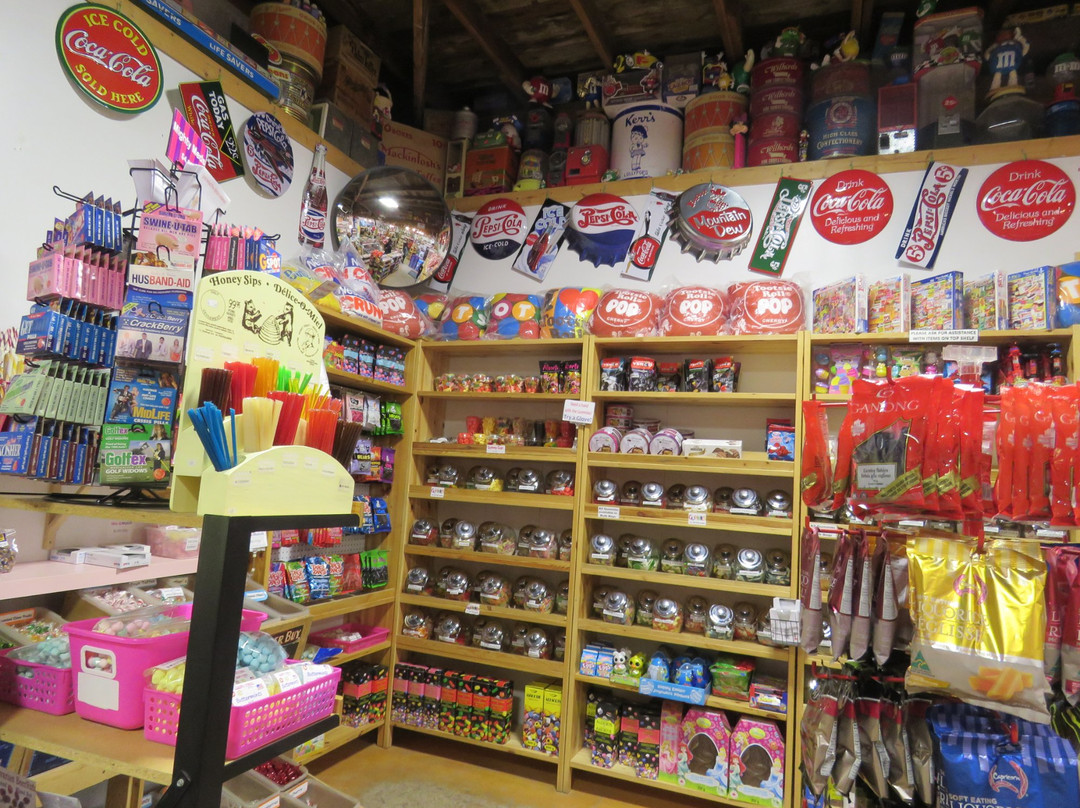 The Candy Store in Nanton-南顿必去景点