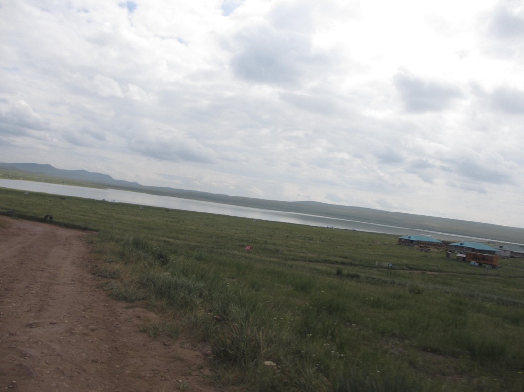 Lake Tus-Iyus必去景点