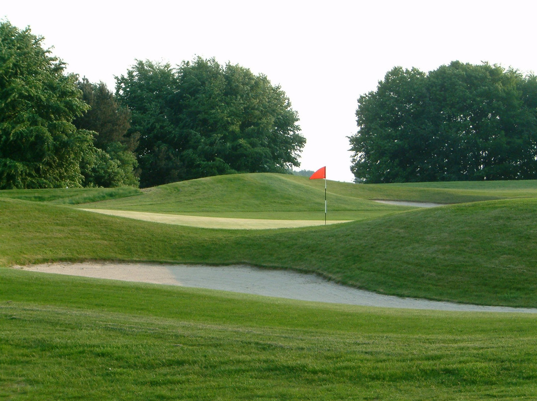 Golf de L'Empereur-Genappe必去景点