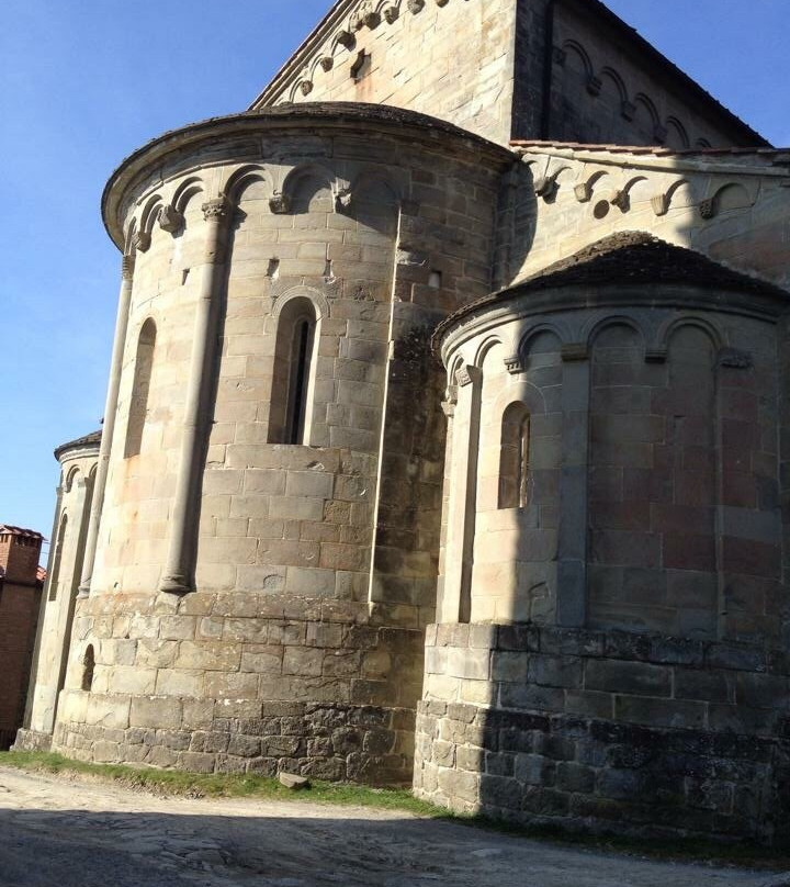 Pieve dei Santi Tommaso e Ansano-Castelvecchio必去景点