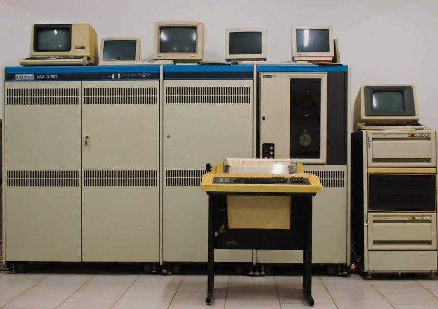 Museo Interattivo Di Archeologia Informatica-科森扎必去景点