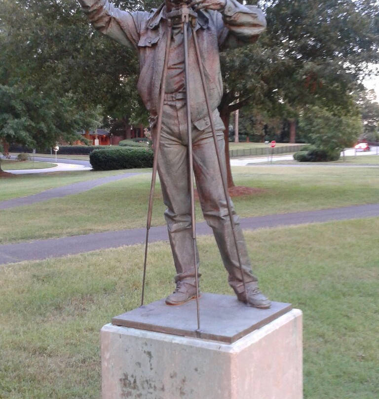 Walter Y. Elisha Park-米尔堡必去景点