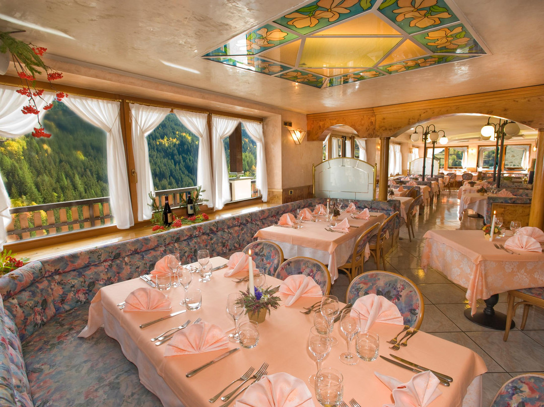 Valdidentro餐馆和美食-Ristorante e Pizzeria Miravalle