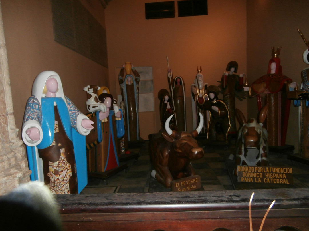 Saint Barbara's Church (Iglesia Santa Barbara)景点图片