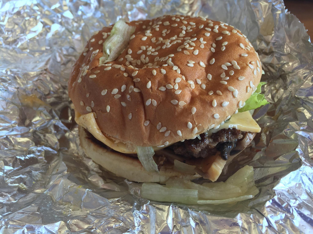 艾迪尔餐馆和美食-Five Guys